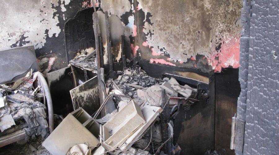 Why Choose Experienced Water Damage Restoration LLC